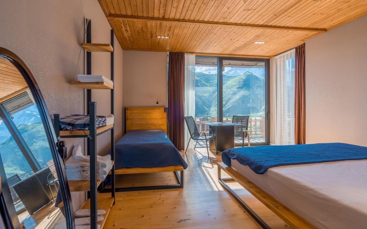 Vache Hotel Kazbegi Dış mekan fotoğraf