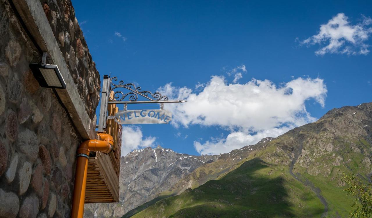 Vache Hotel Kazbegi Dış mekan fotoğraf