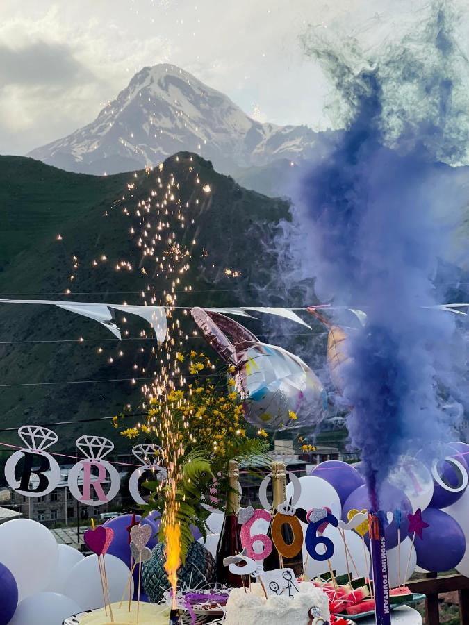 Vache Hotel Kazbegi Dış mekan fotoğraf