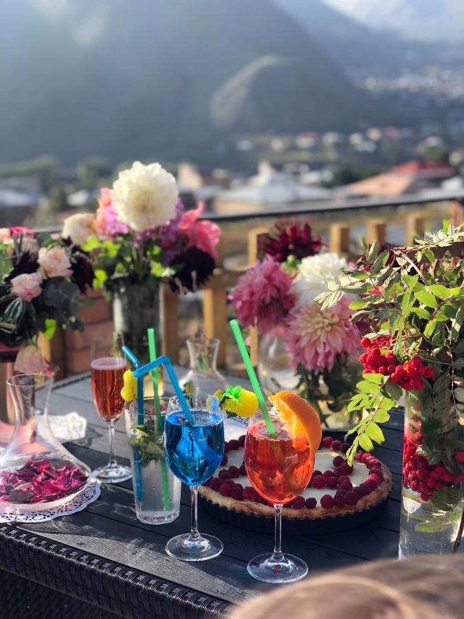 Vache Hotel Kazbegi Dış mekan fotoğraf