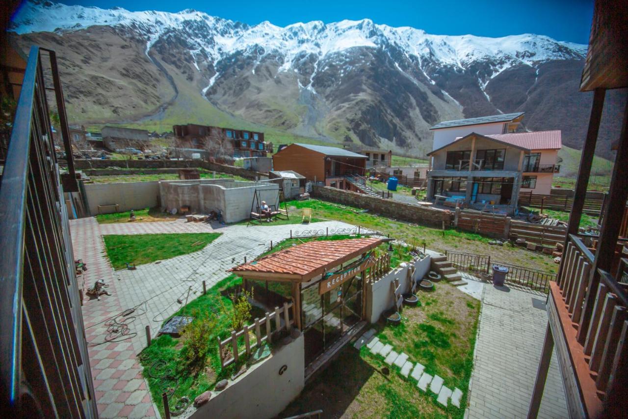 Vache Hotel Kazbegi Dış mekan fotoğraf