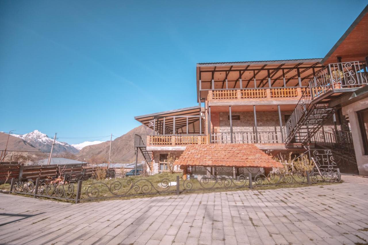 Vache Hotel Kazbegi Dış mekan fotoğraf