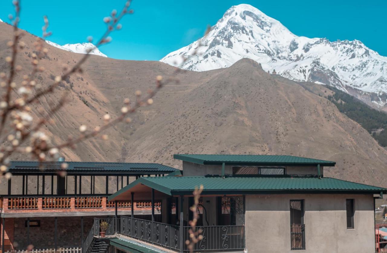 Vache Hotel Kazbegi Dış mekan fotoğraf