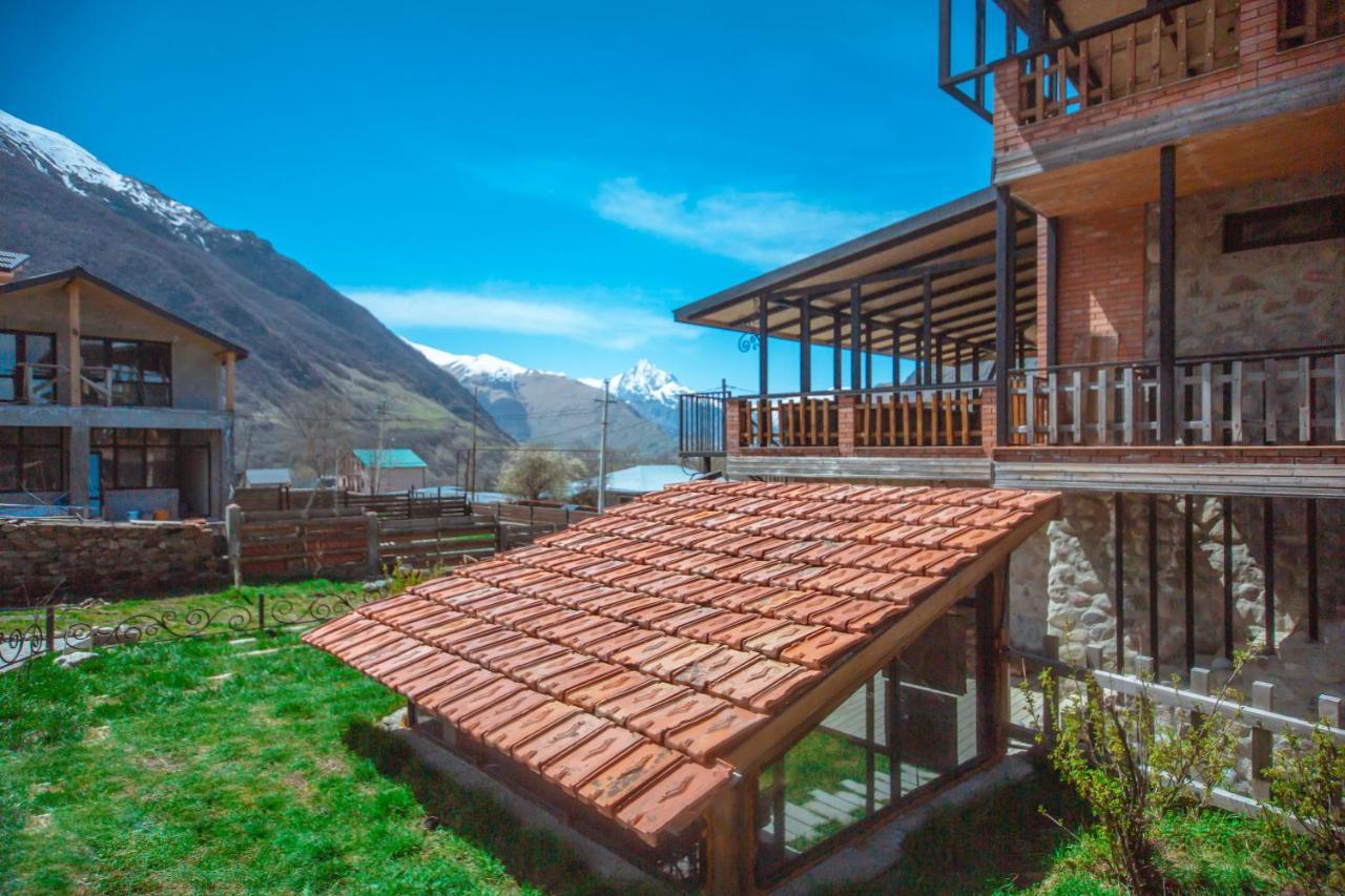 Vache Hotel Kazbegi Dış mekan fotoğraf